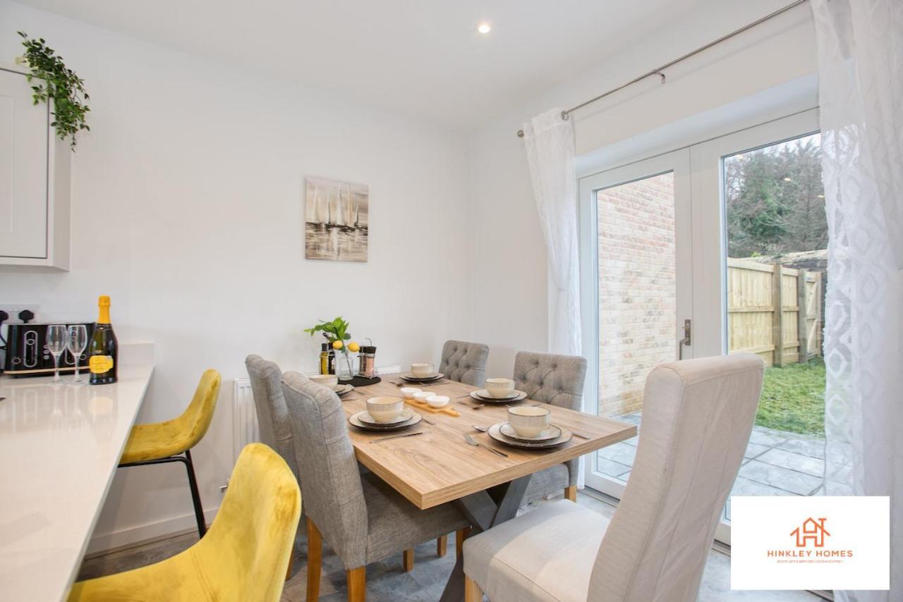 St Ives Bay - Immaculate Brand New 3Bed - Free Parking - Beach - Wifi Hayle Eksteriør bilde