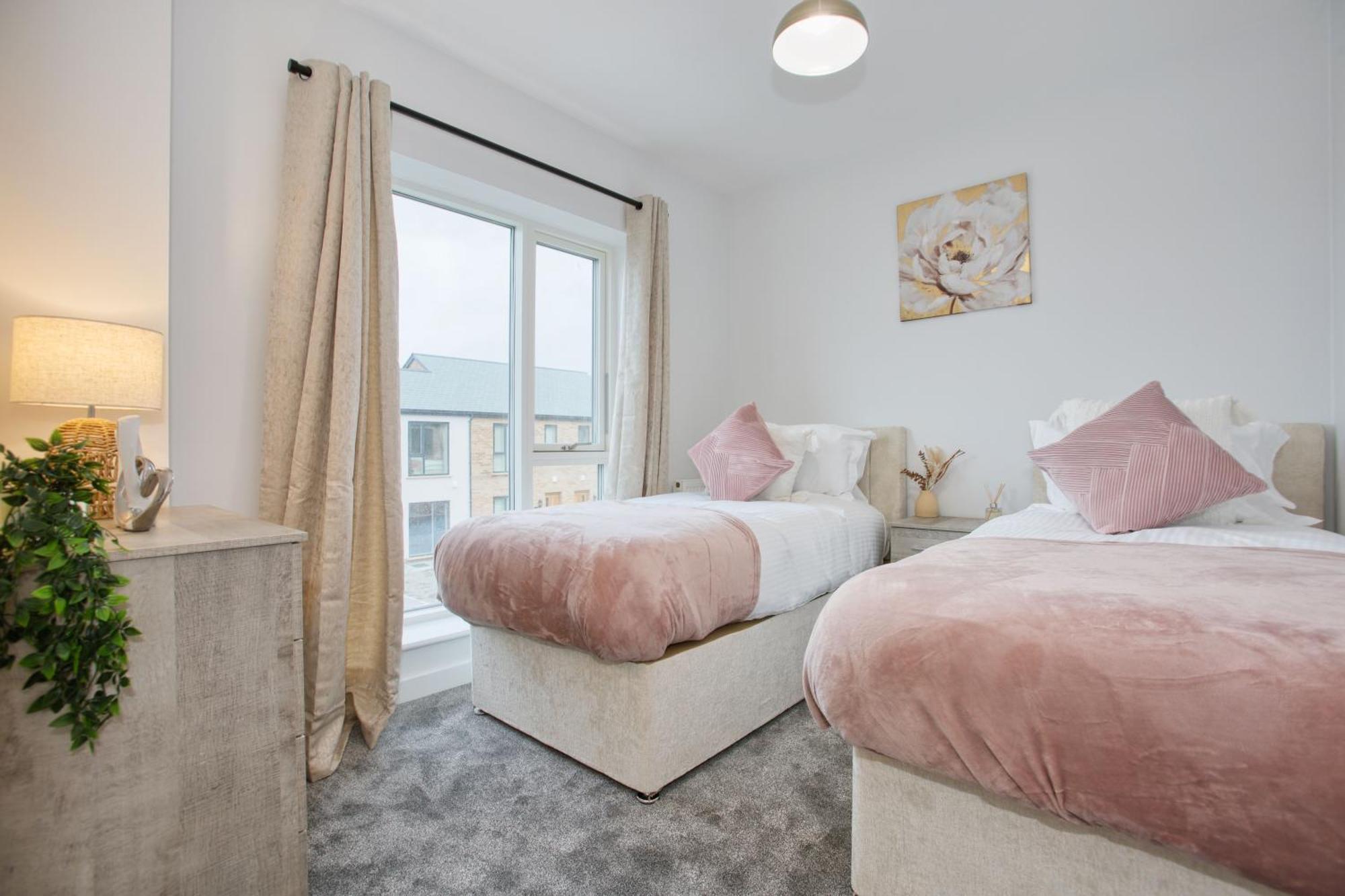 St Ives Bay - Immaculate Brand New 3Bed - Free Parking - Beach - Wifi Hayle Eksteriør bilde