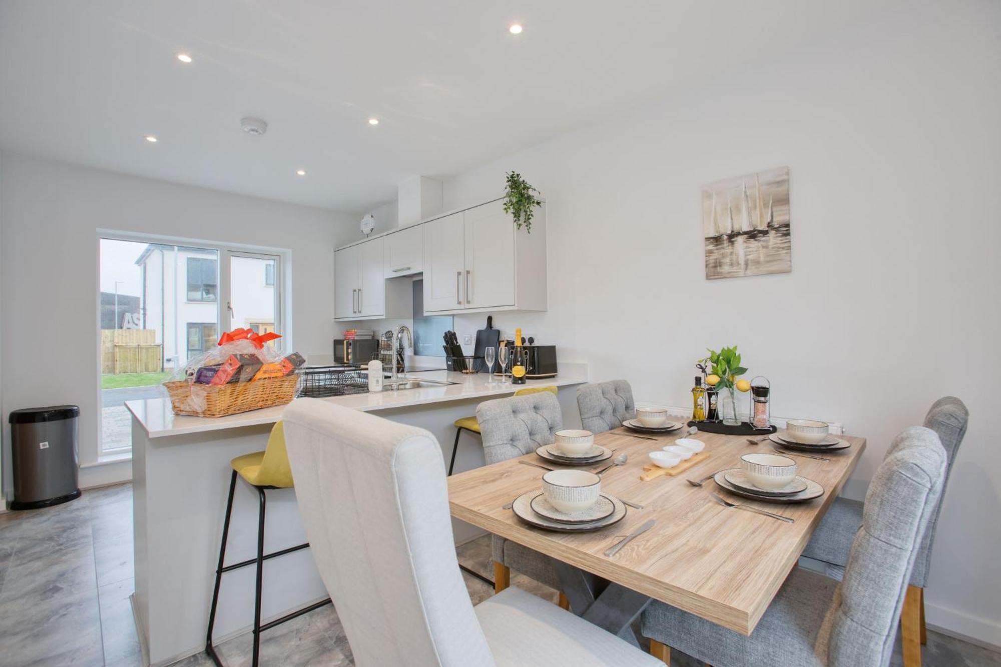 St Ives Bay - Immaculate Brand New 3Bed - Free Parking - Beach - Wifi Hayle Eksteriør bilde